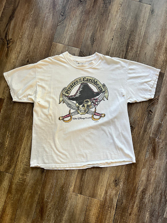 684 -Tan Pirates of the Caribbean WDW Logo Pirate Skull & Crossbones Tee - XL