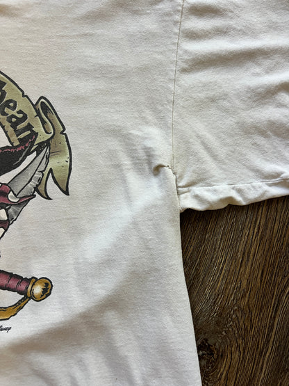 684 -Tan Pirates of the Caribbean WDW Logo Pirate Skull & Crossbones Tee - XL