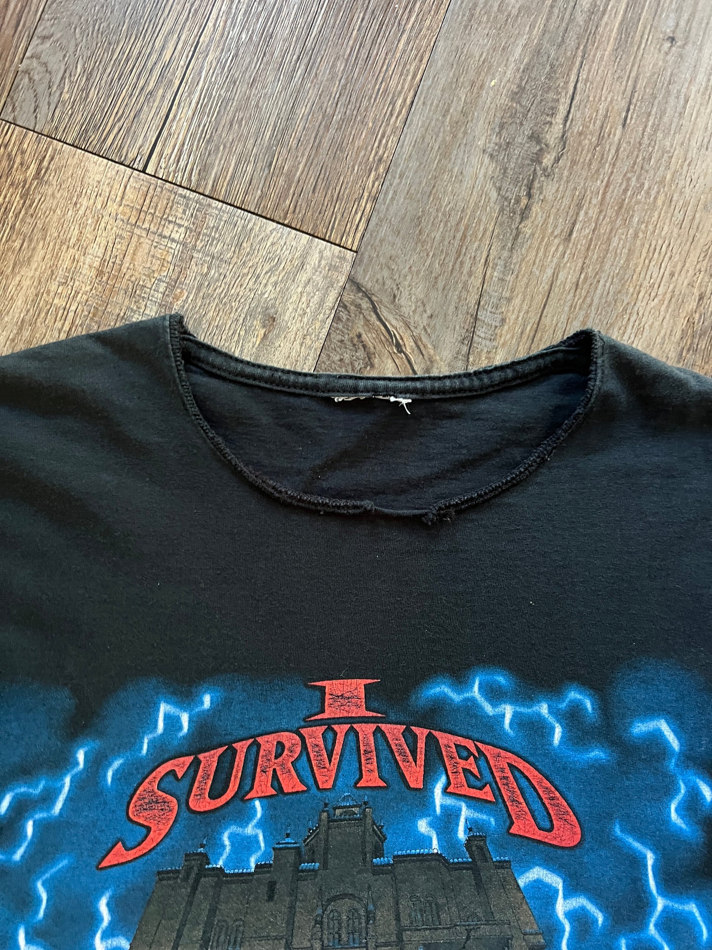 691 -Black I Survived Tower of Terror Drop Tee - Thrashed Neck - L