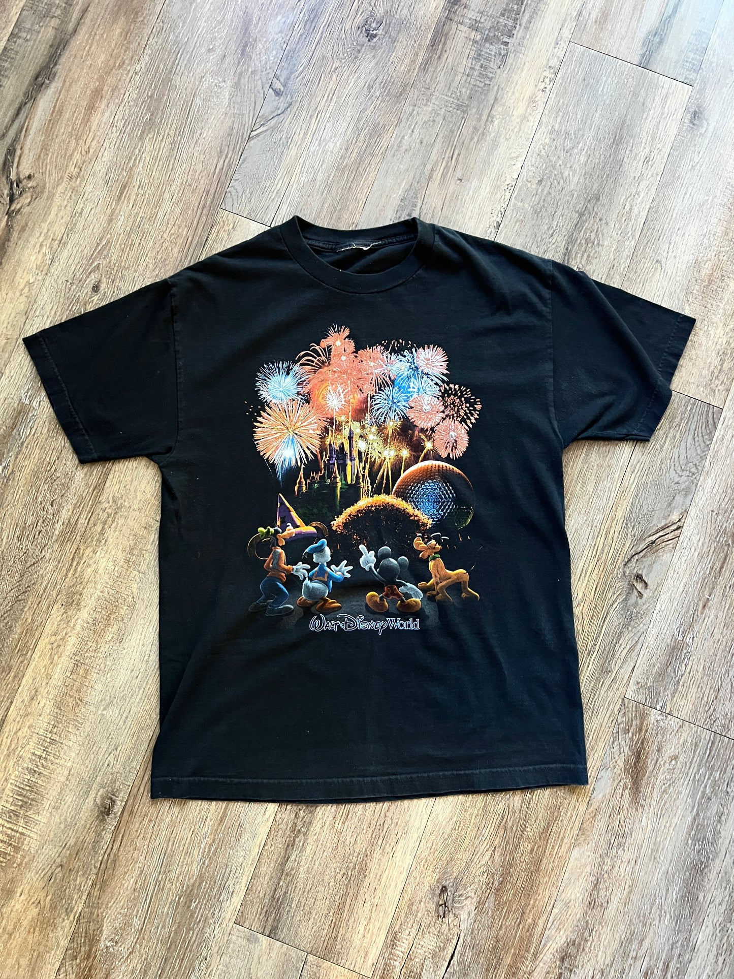 692 -Black EPCOT Center Fireworks WDW Logo Shirt - L