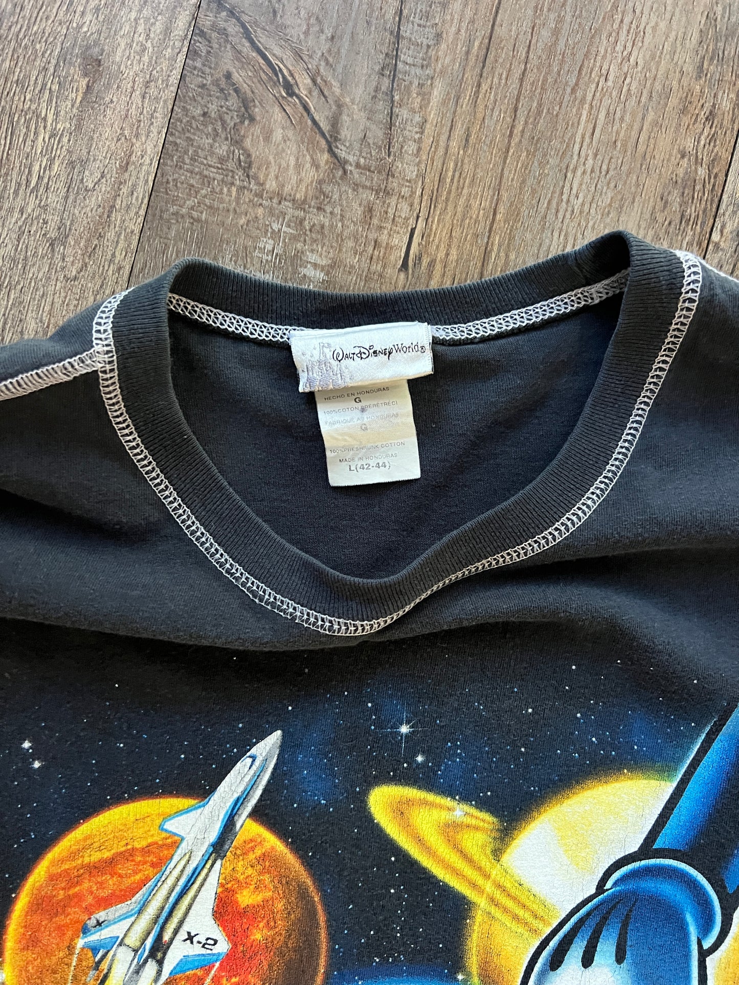 694 -Black Mission Space You Are Here Mickey Planet Head Tee - L