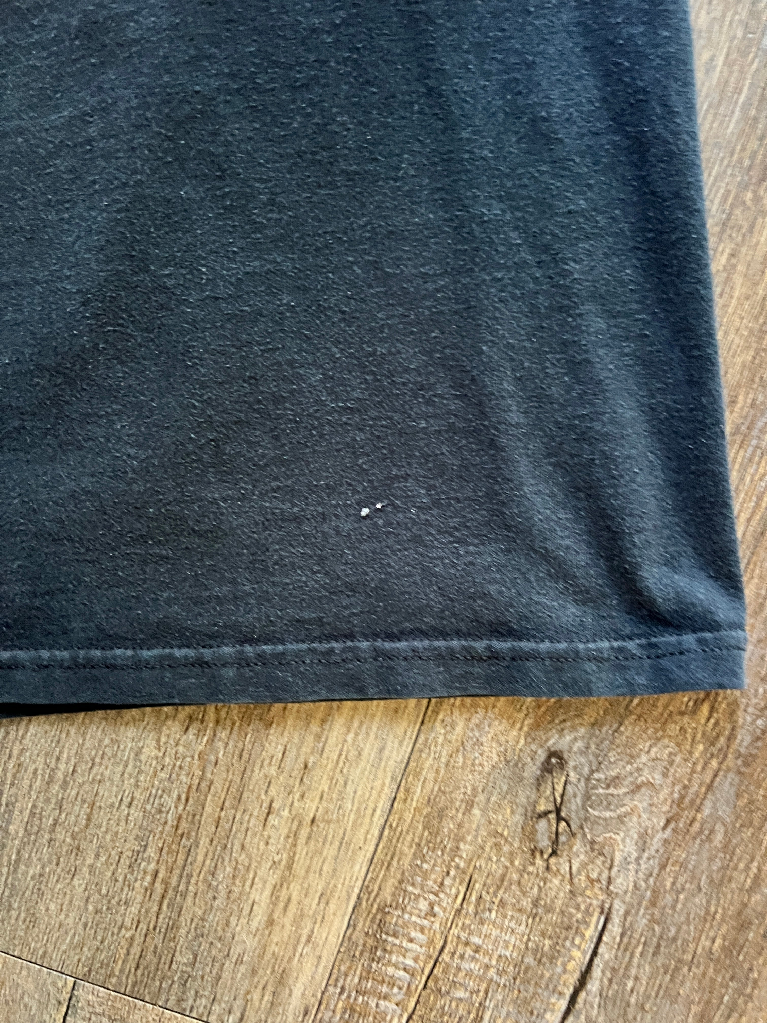 696 -Black Expedition Everest Yeti Cloud Mountain Tee - S