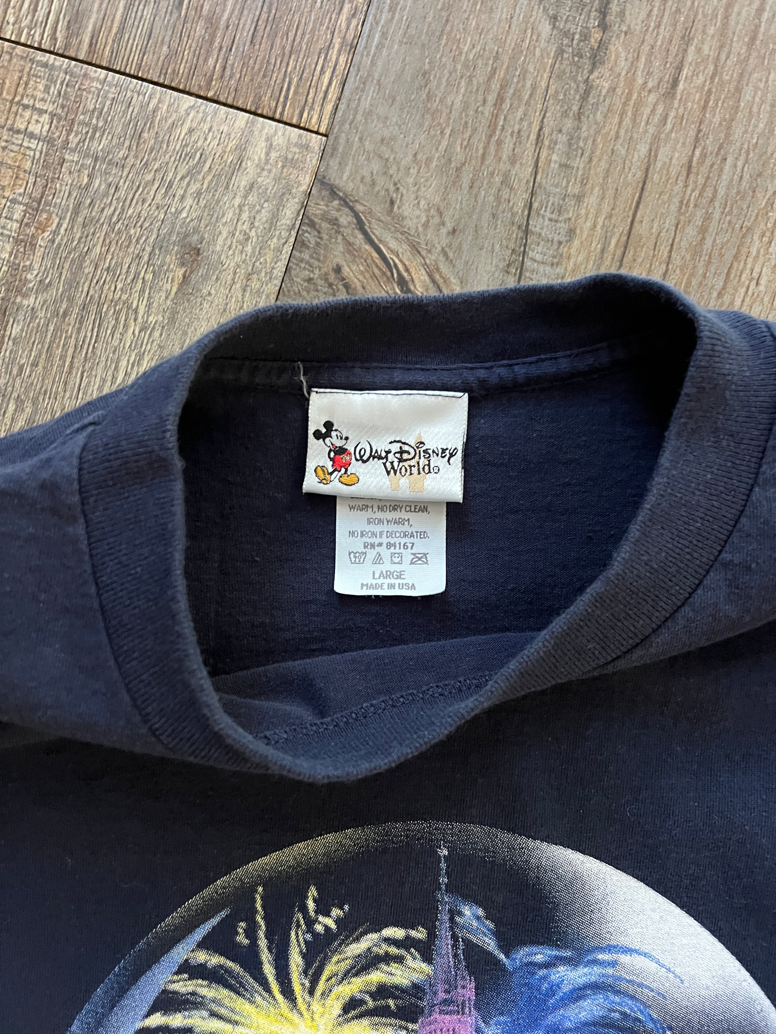 707 -Black WDW Cinderella Castle Snowglobe Tee - L