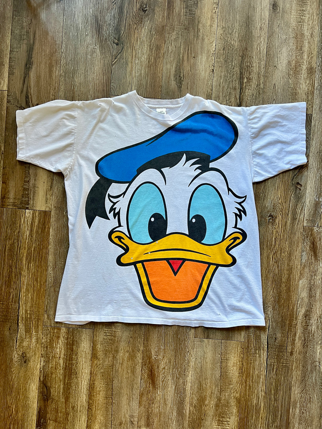 1204 -White Big Face Donald Duck Shirt - NT / OSFA