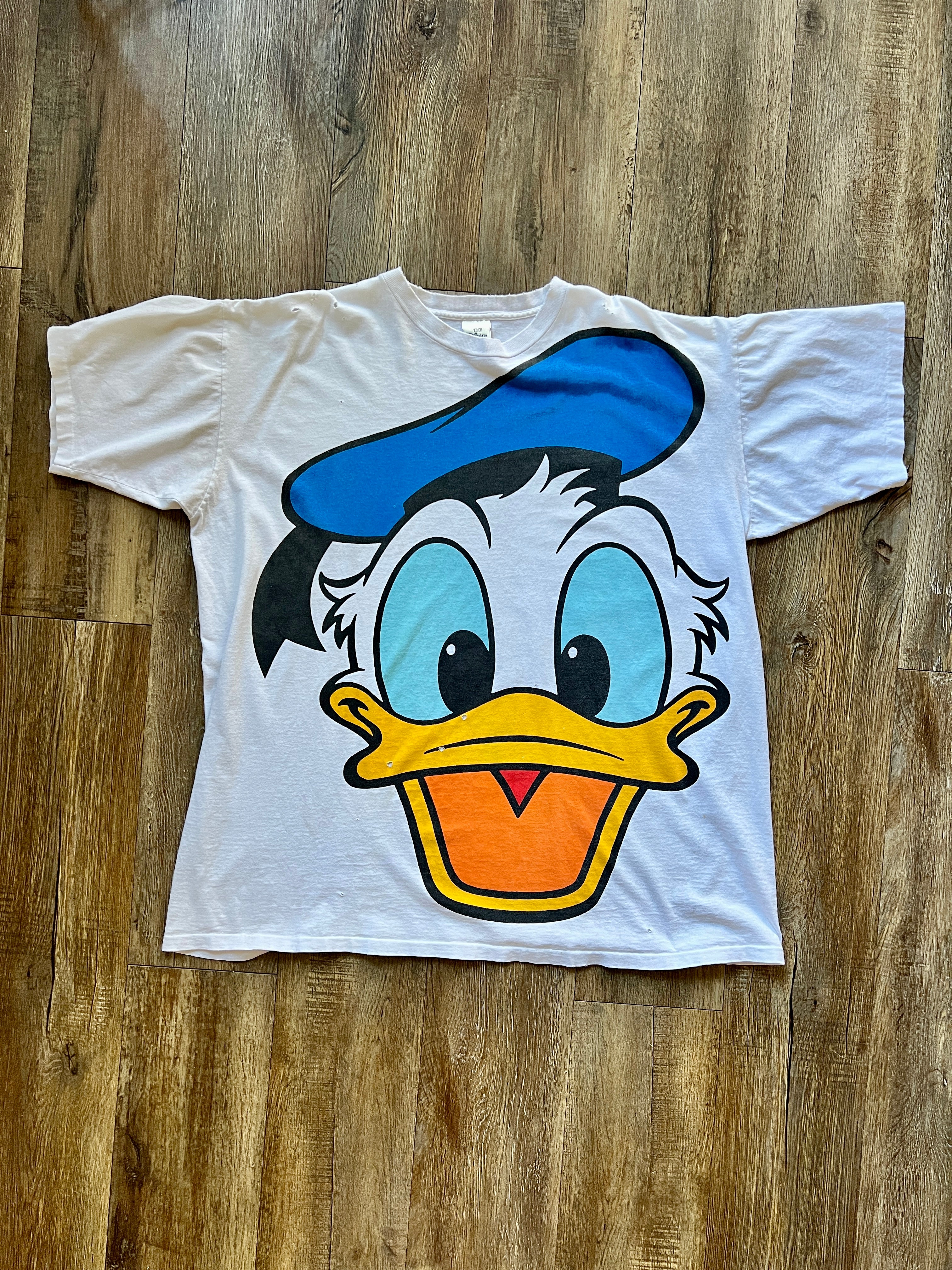 1204 -White Big Face Donald Duck Shirt - NT / OSFA