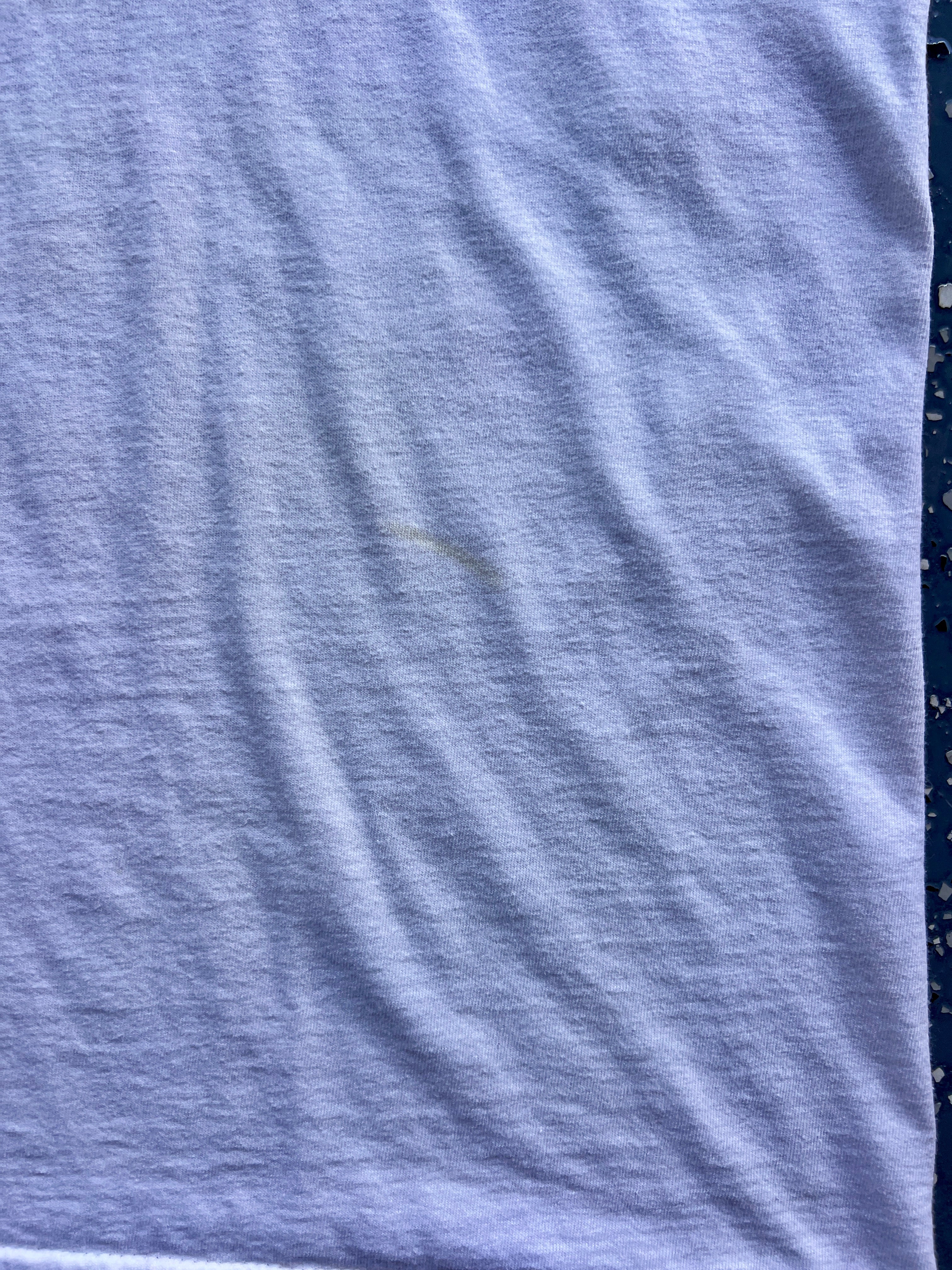 1413 - White Huinchback of Notre Dame Fleur de Lis Tee - M