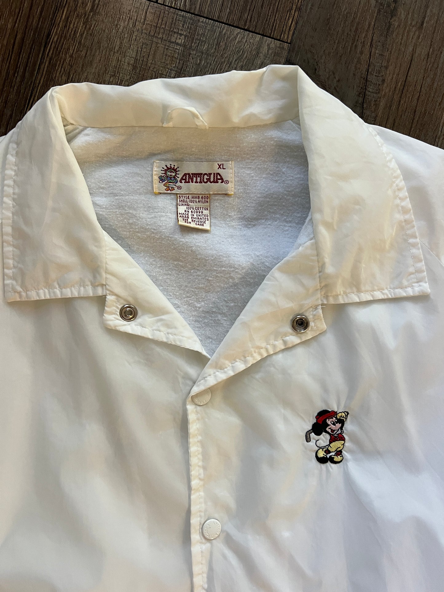 730 -White Embroidered Mickey Golf Windbreaker - XL