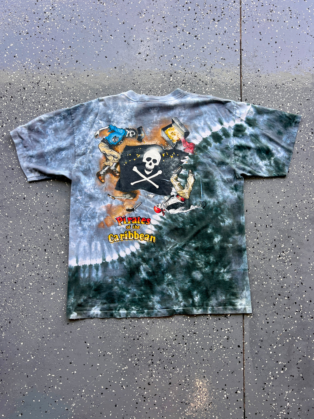 1440 - Grey Tie-Dye Pirates of the Caribbean Lightning Skeleton Sailor Tee - XL