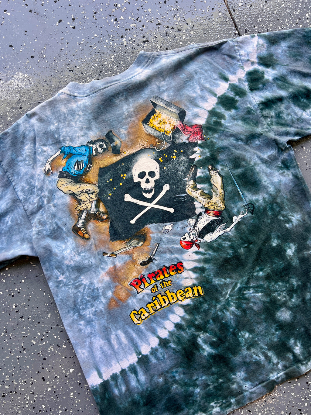 1440 - Grey Tie-Dye Pirates of the Caribbean Lightning Skeleton Sailor Tee - XL