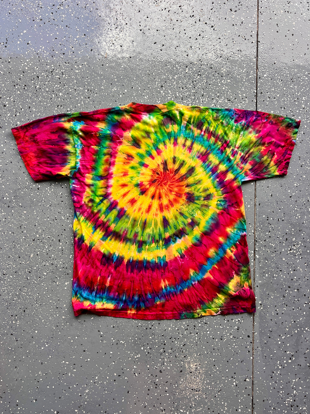 1426 - Tie-Dye Angry Donald Tee - XL