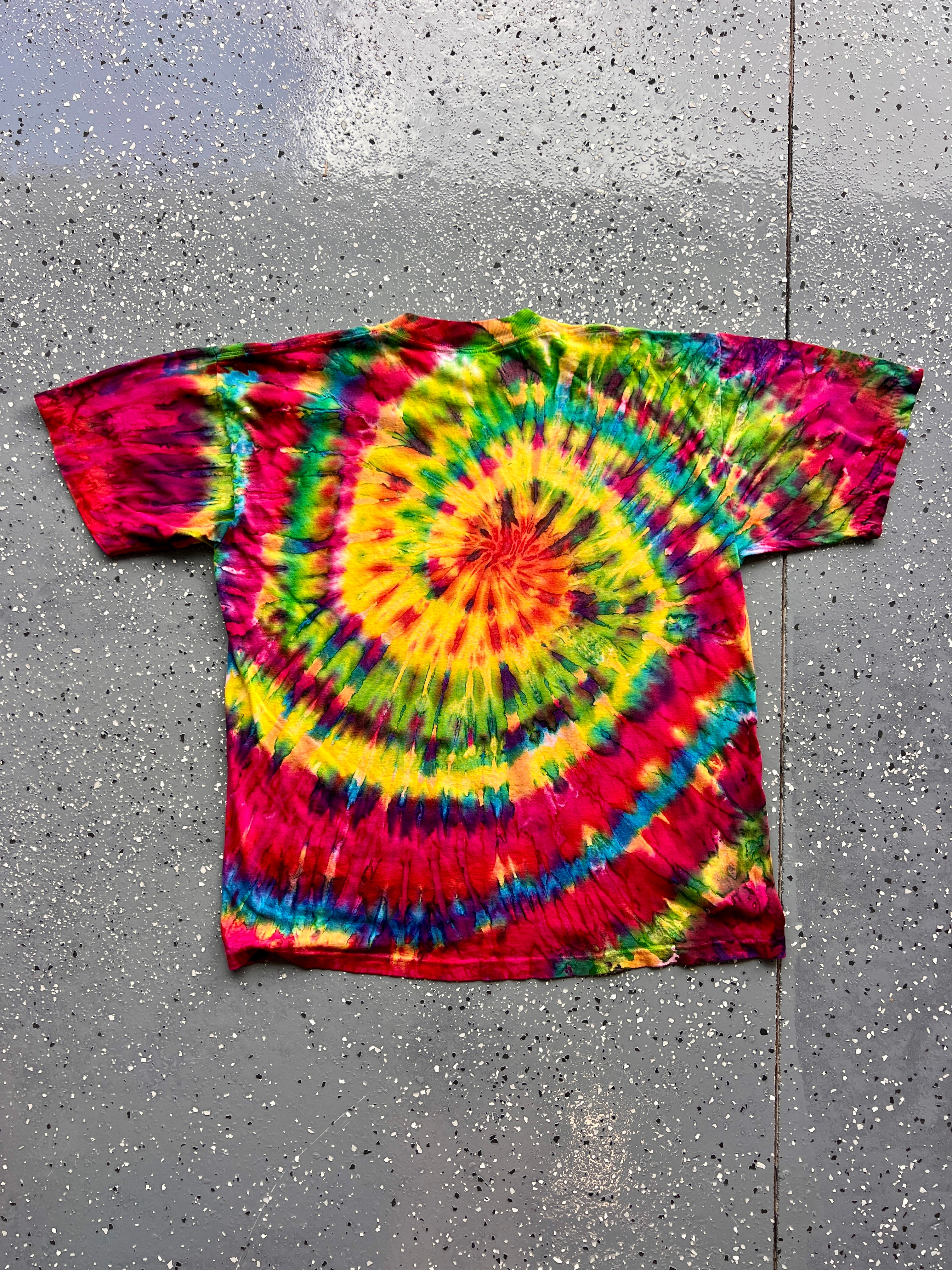 1426 - Tie-Dye Angry Donald Tee - XL