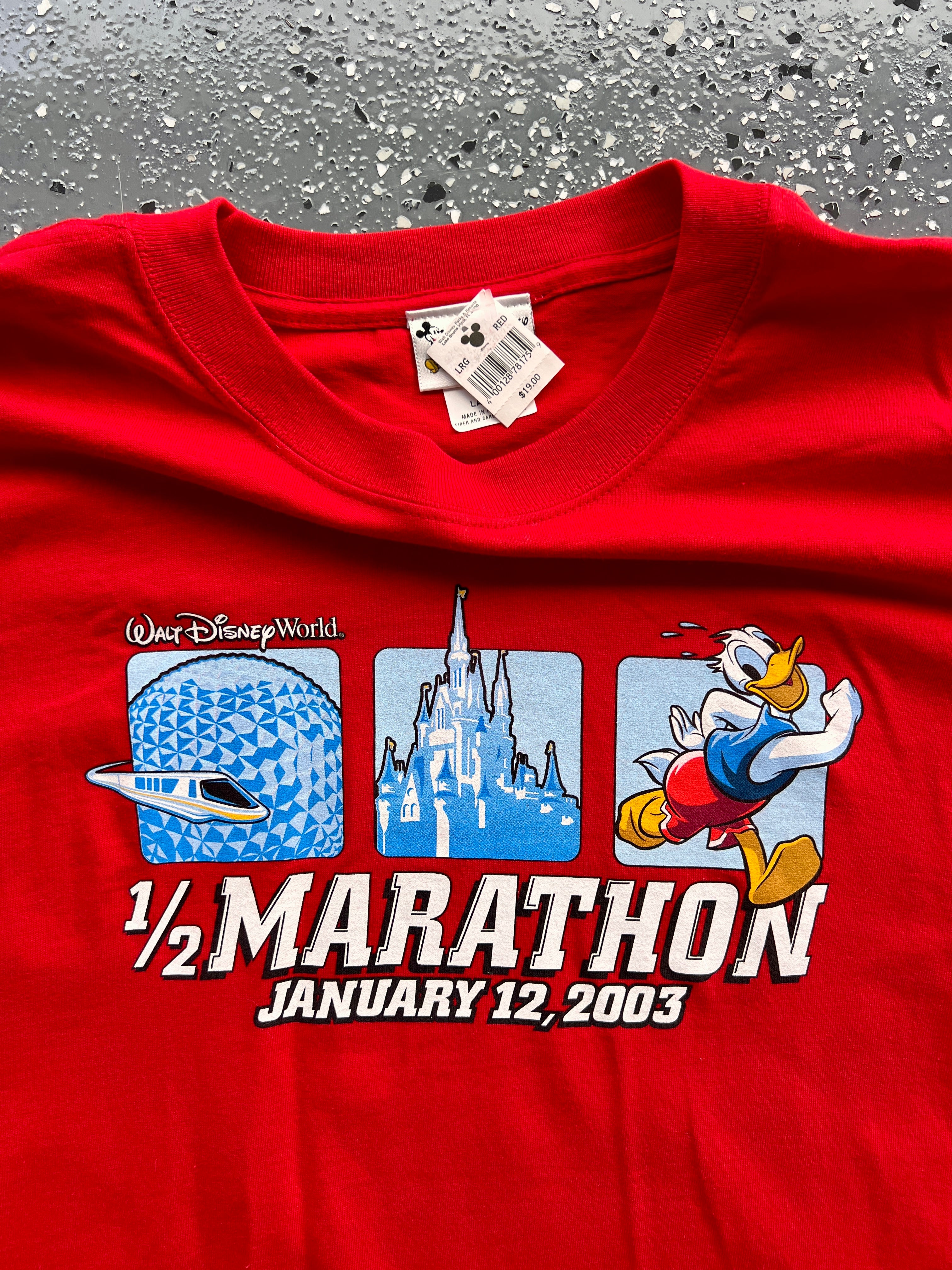 1442 - NWT Red 2003 WDW Run Your Tail Feathers Off Half Marathon Tee - L