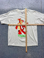 1453 - NWT White Tigger with Flower Drawing Tee - XL