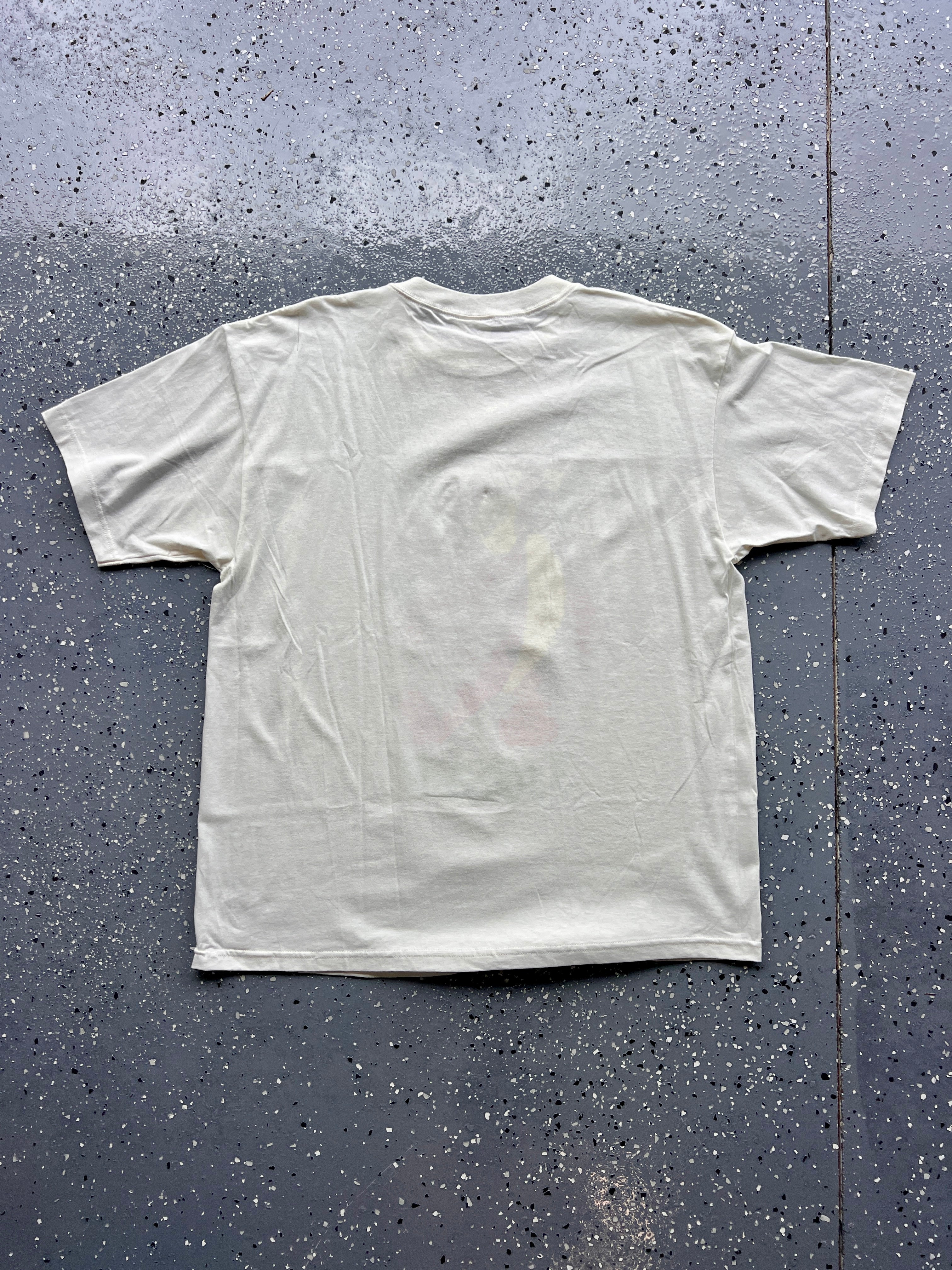 1453 - NWT White Tigger with Flower Drawing Tee - XL