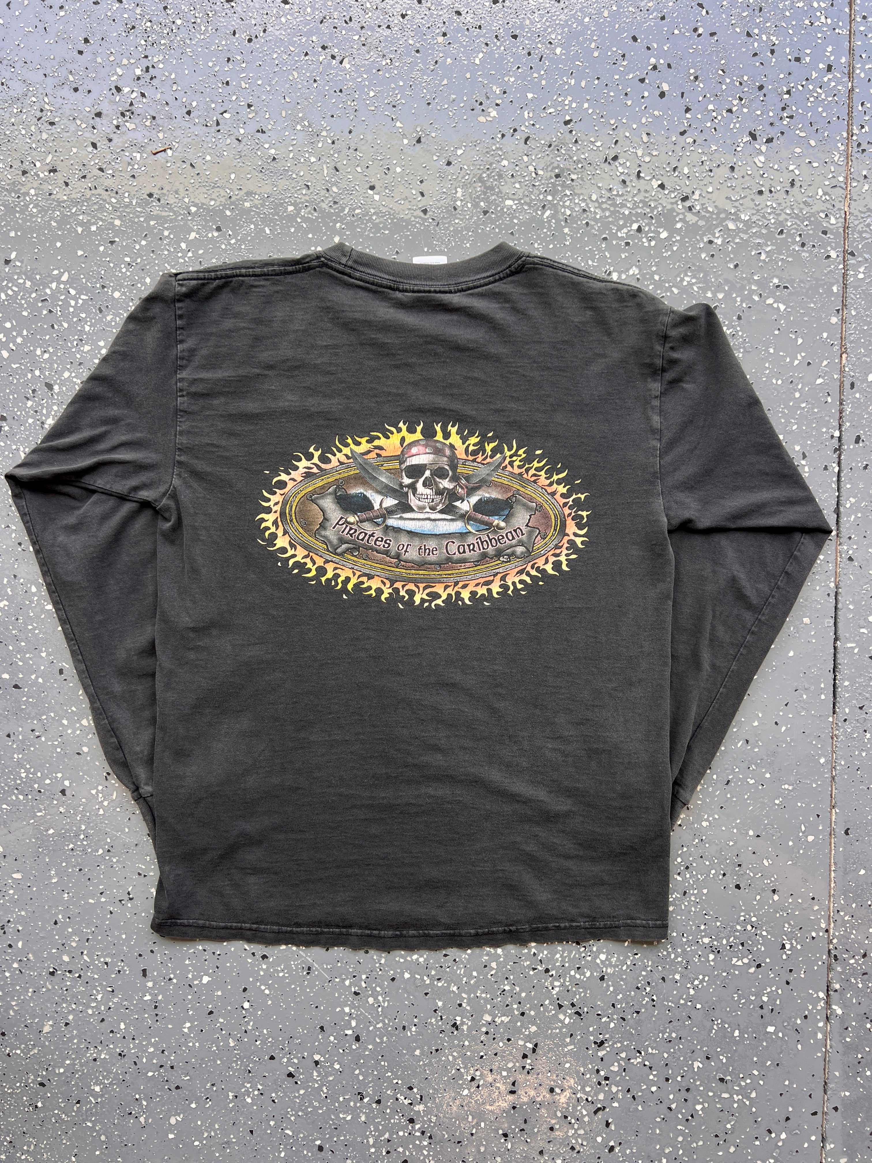 1456 - Black Pirates of the Caribbean Skull & Crossbones Flames Long Sleeve - M