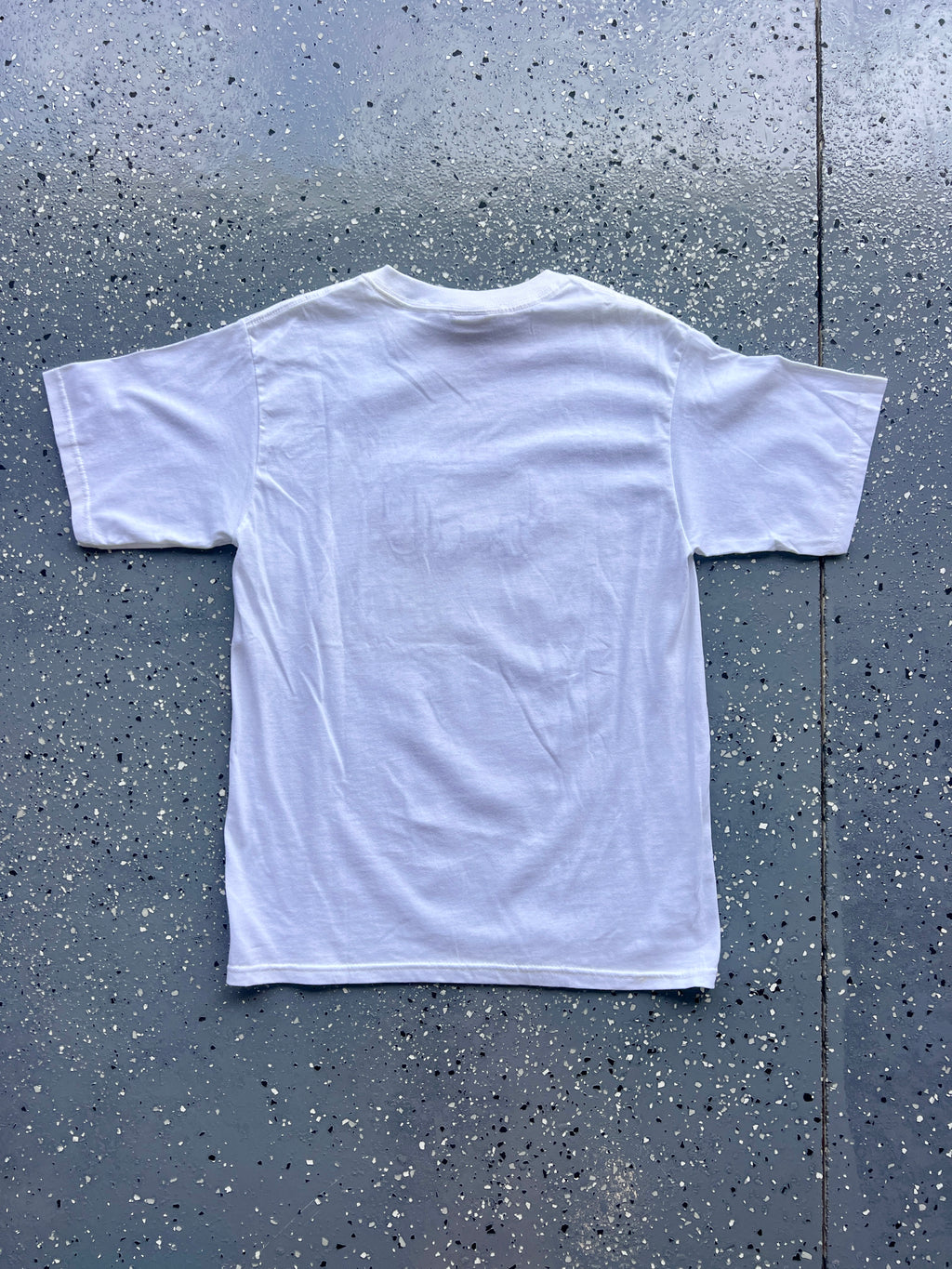 1463 - NWT White, Purple, Pink Disney Store Eeyore Tee - M