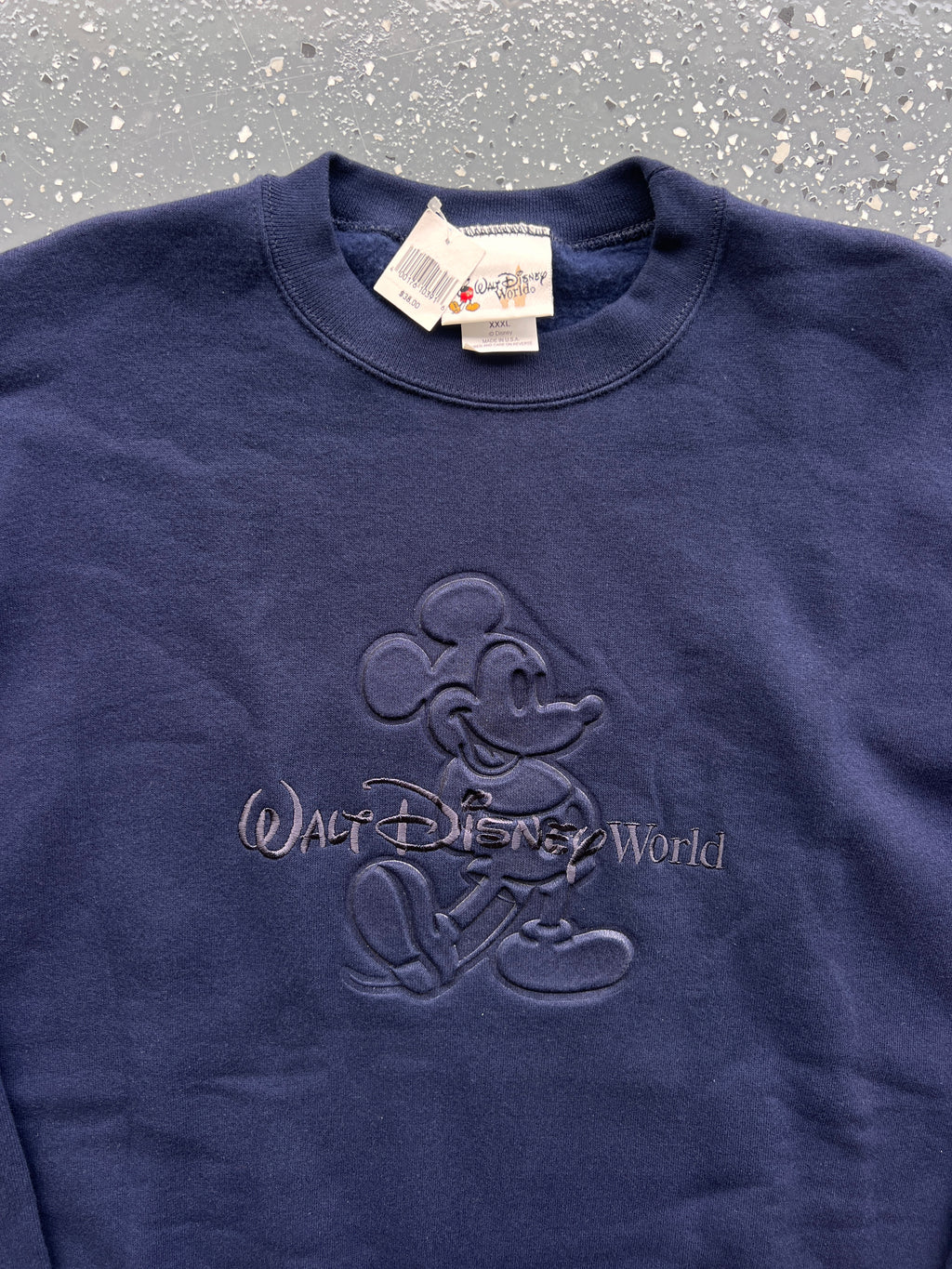 1478 - NWT Navy Embossed Mickey WDW Logo Crewneck - 3XL