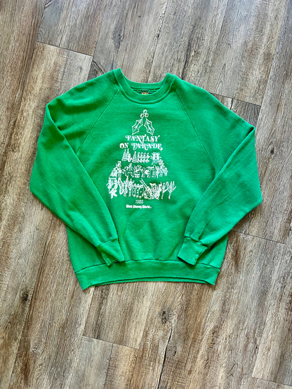 809 -Green 1985 Fantasy on Parade Tree Crewneck - L