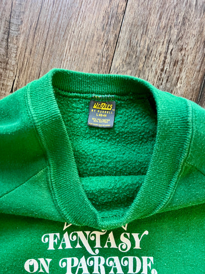 809 -Green 1985 Fantasy on Parade Tree Crewneck - L