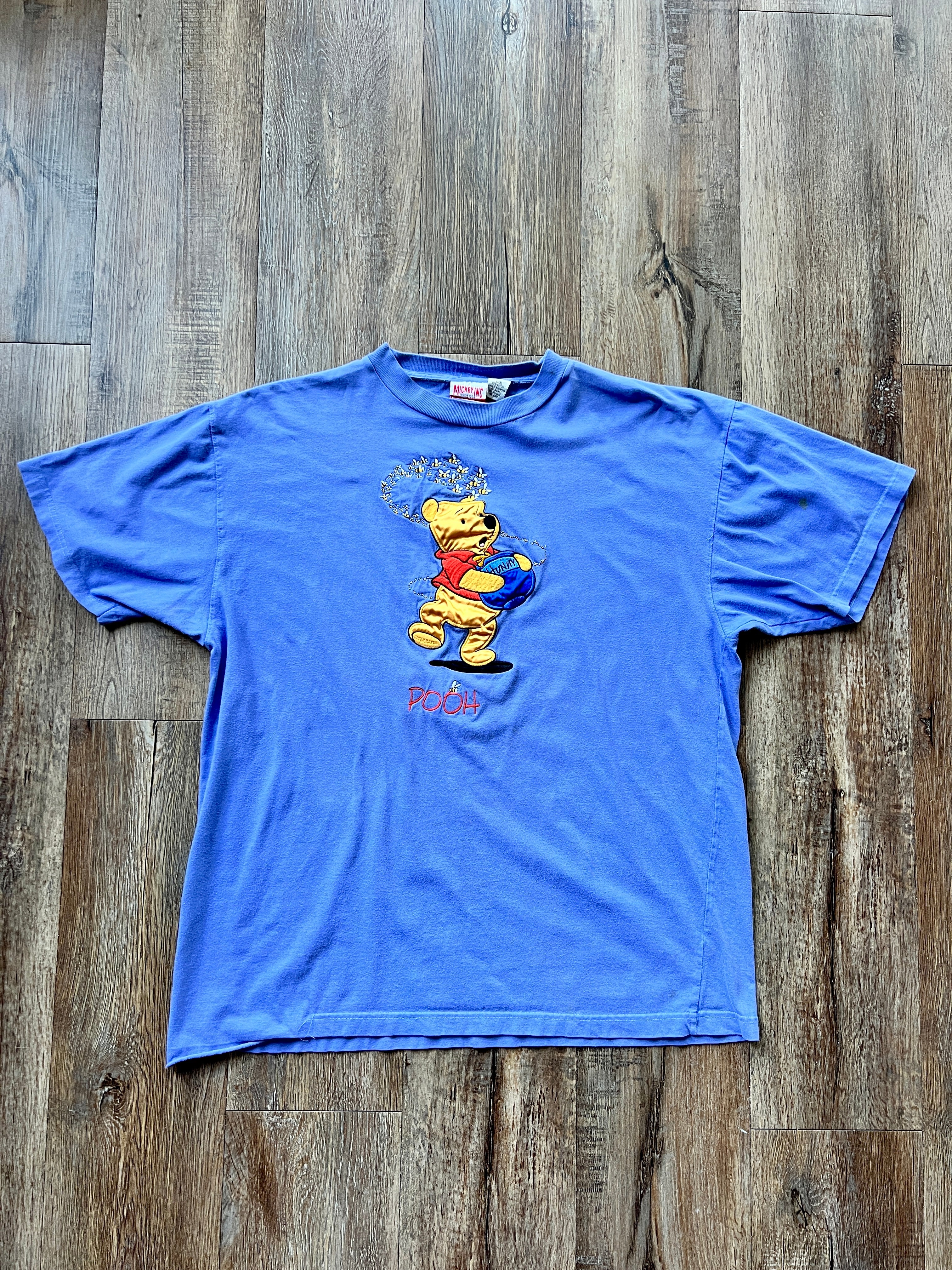 220 -Periwinkle WTP Running from Honey Bees Applique Tee - L/XL