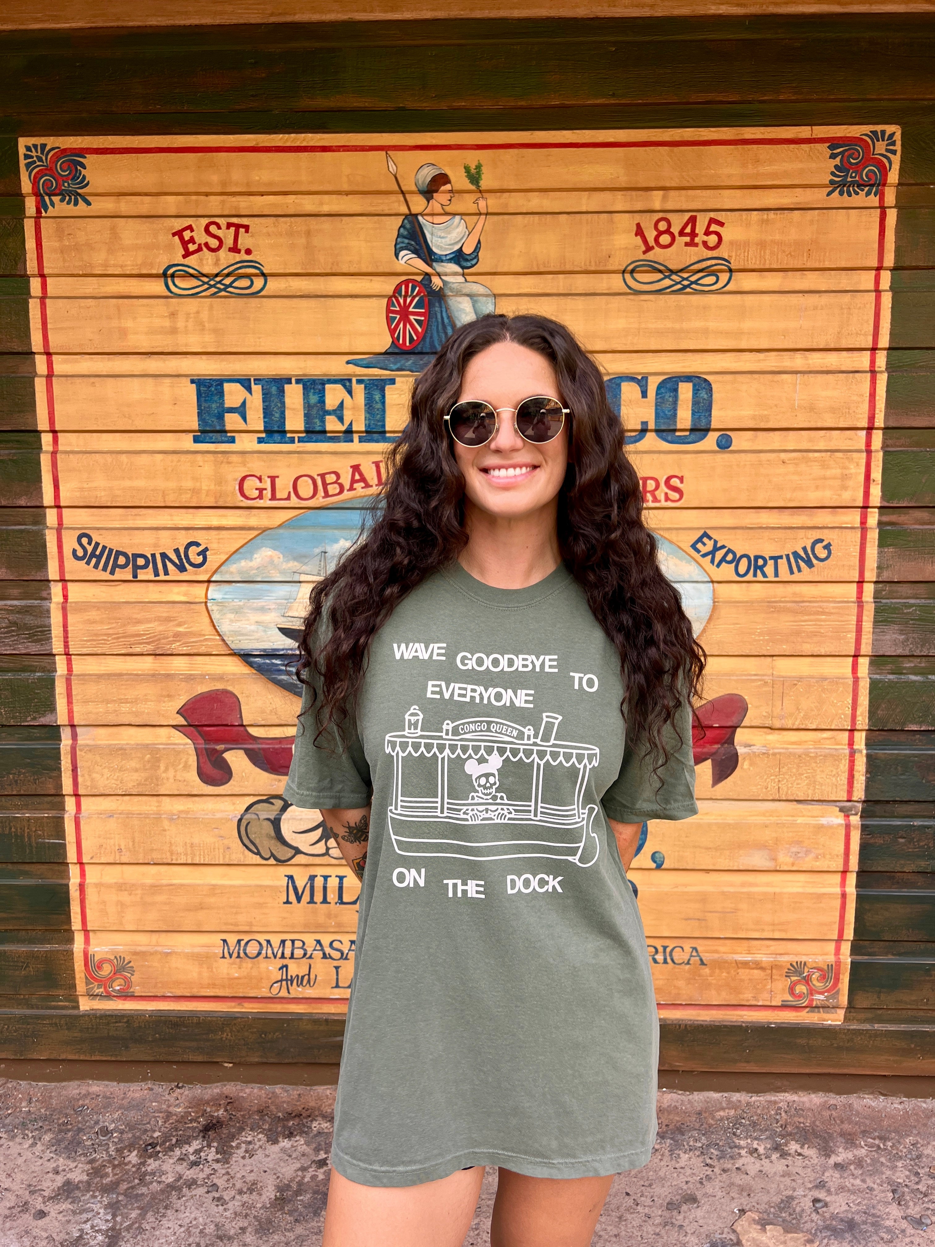 Skipper Skelly Tee